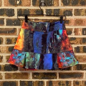 Dona Jo brand athletic skirt/skort w/built in shorts, pickleball, Women’s 1 (XS)